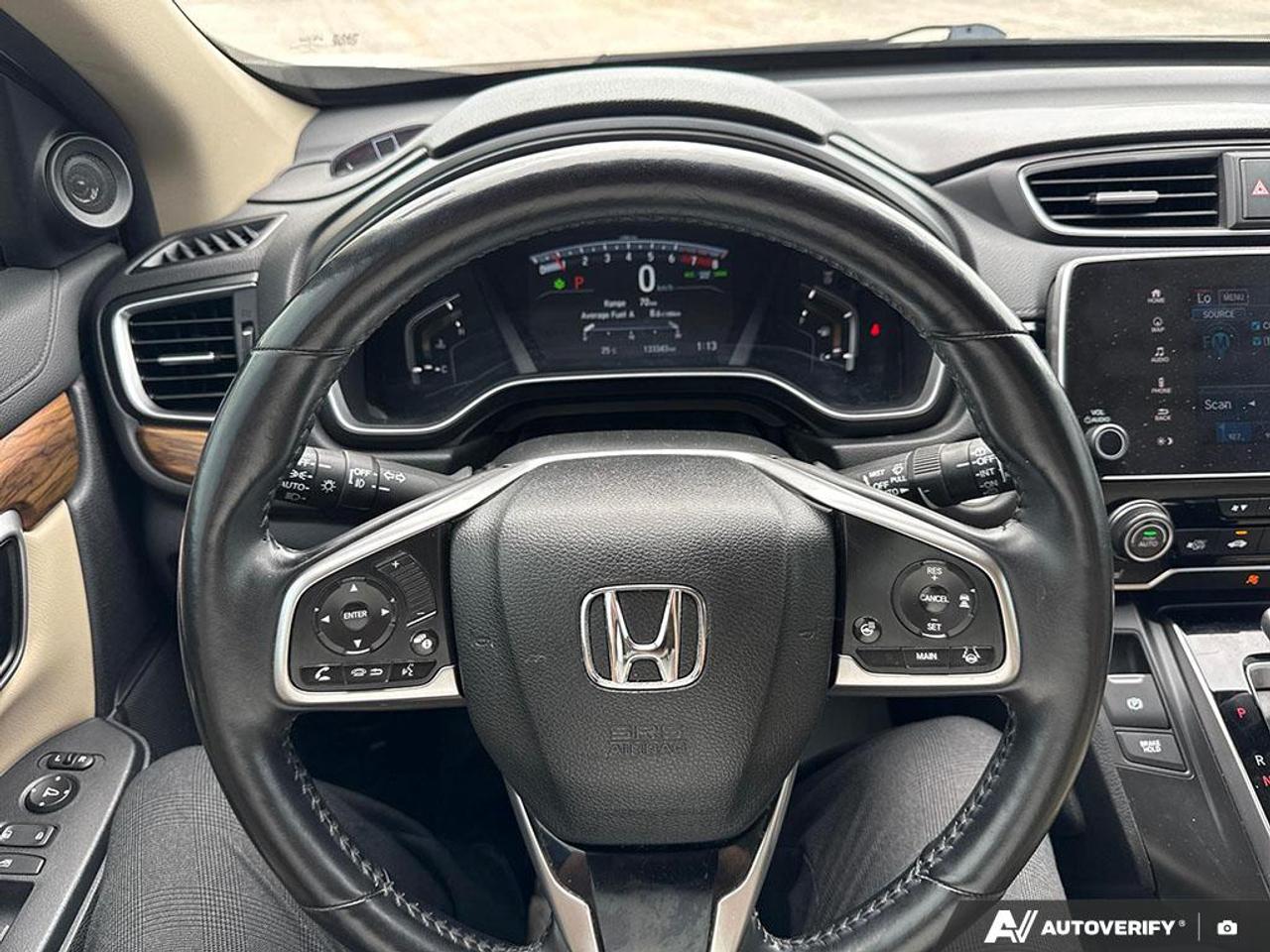 2017 Honda CR-V Touring POWER SUNROOF | APPLE CARPLAY/ANDROID AUTO Photo