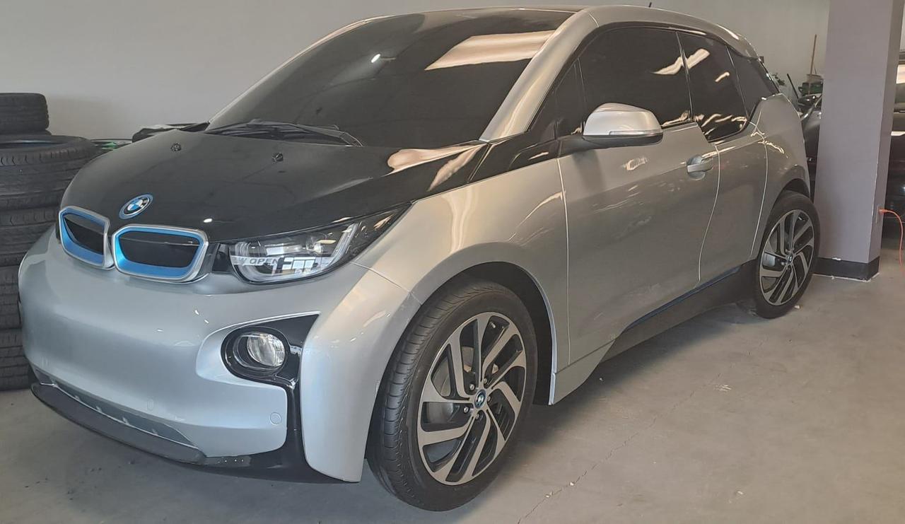 2025 Argo Any Model 4dr Sdn LE Photo