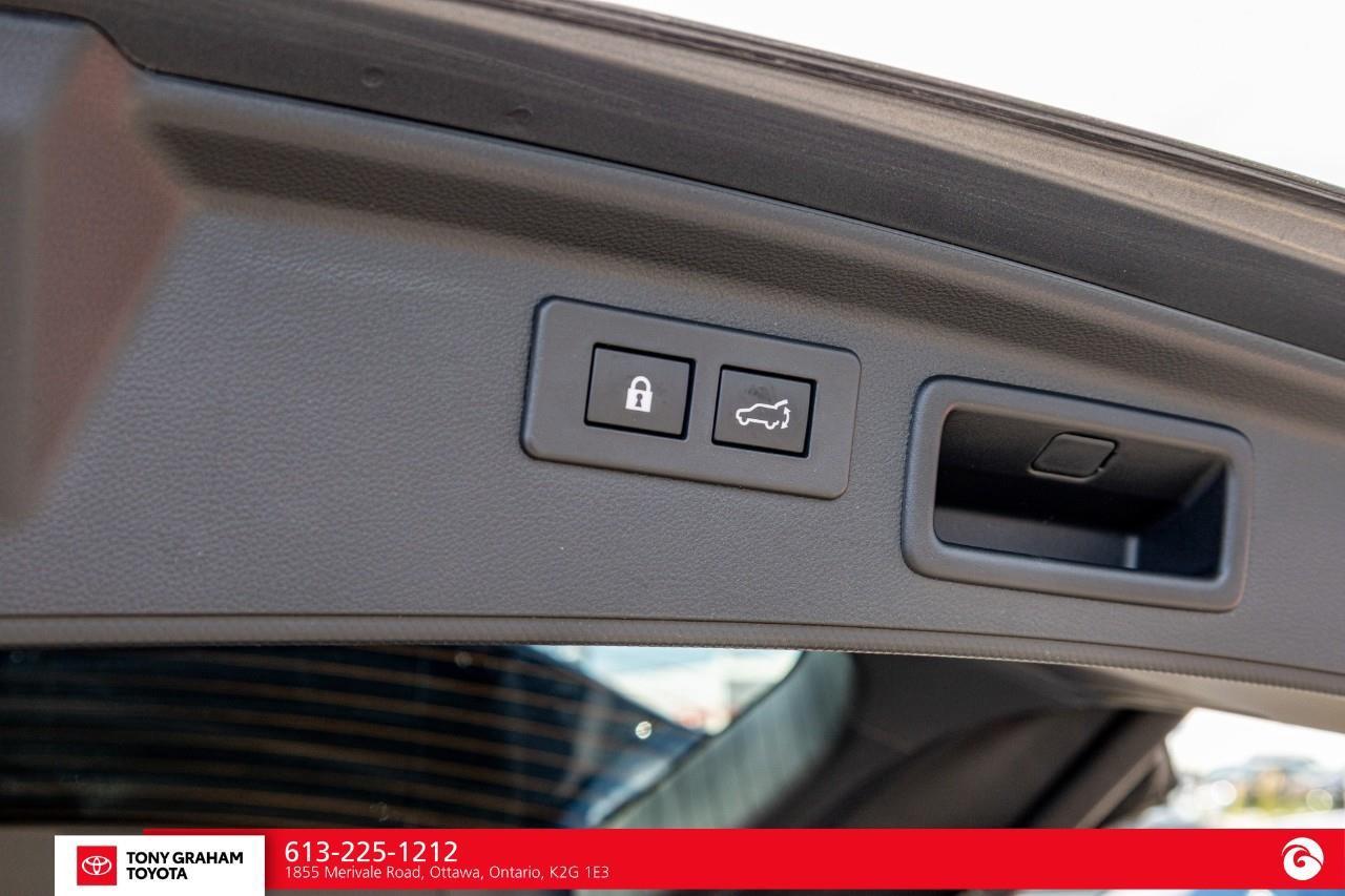 2023 Subaru Forester Sport Photo