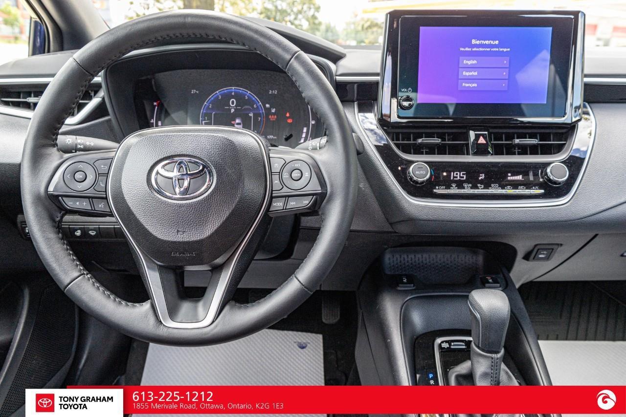 2026 Toyota Corolla SE Photo