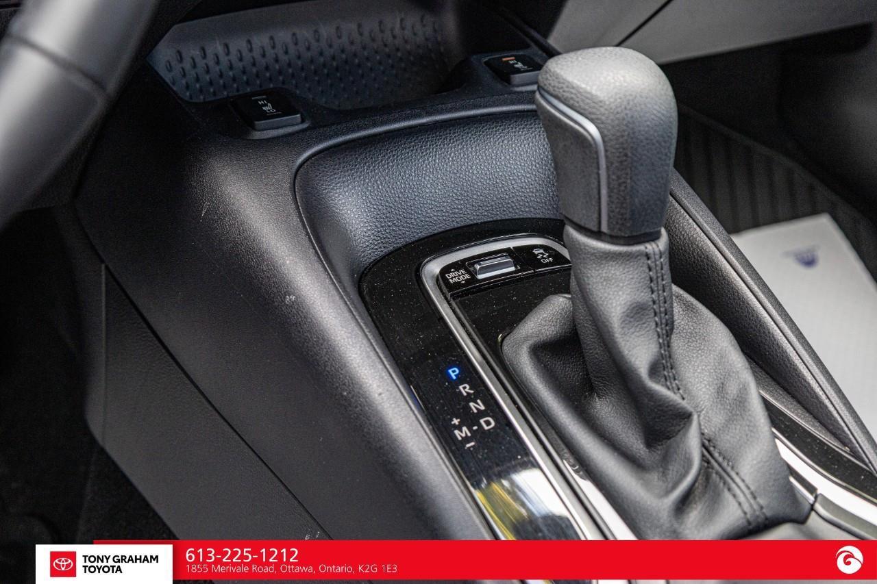 2026 Toyota Corolla SE Photo