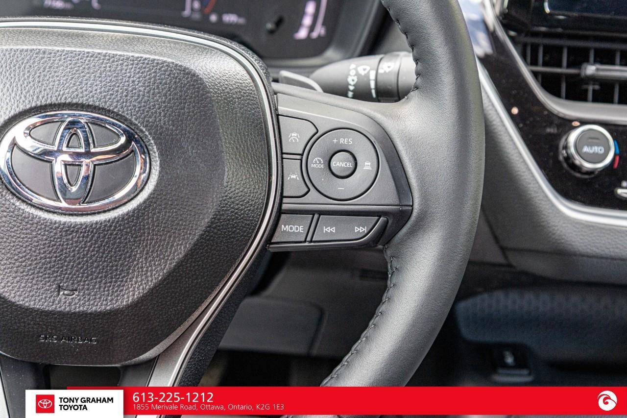 2026 Toyota Corolla SE Photo
