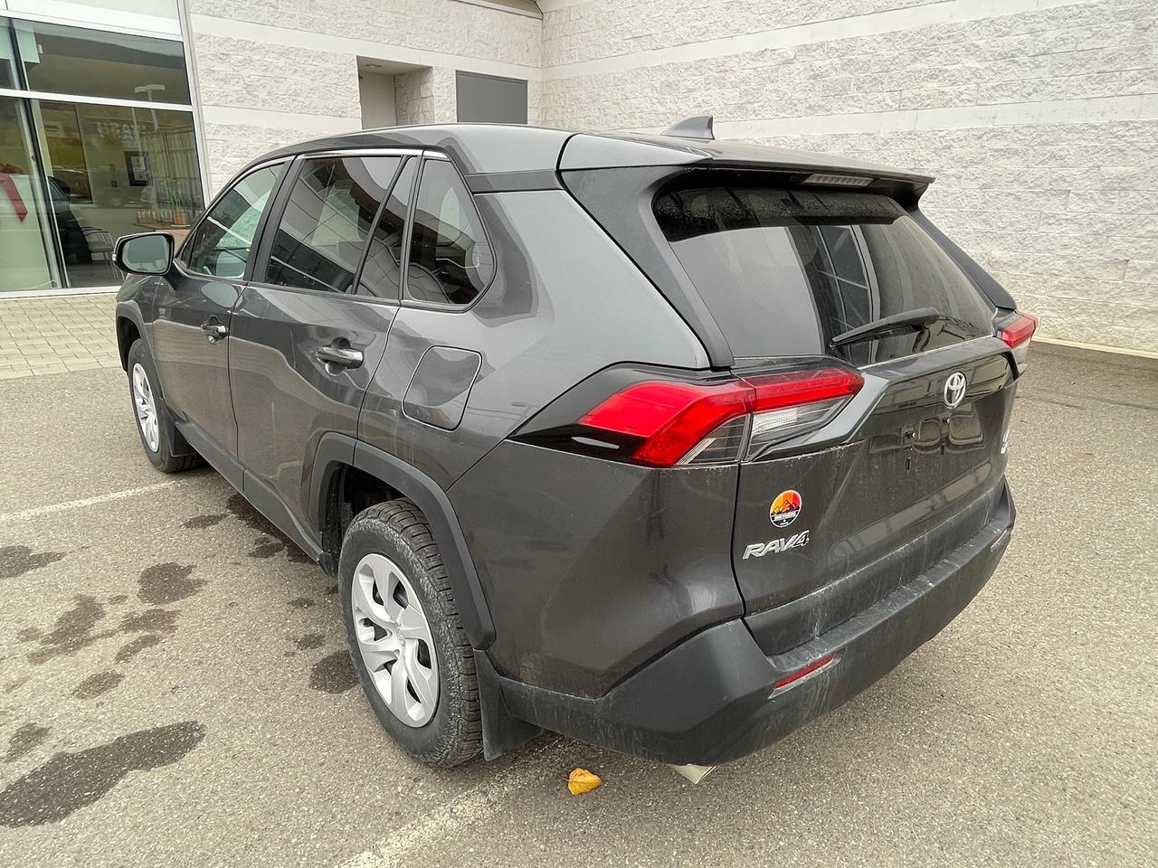 2024 Toyota RAV4 LE Photo2
