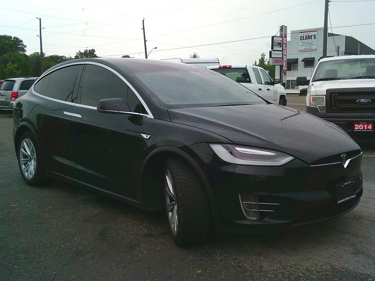 2016 Tesla Model X 75D AWD 7 PASS+TOW ATTACHMENT Photo3
