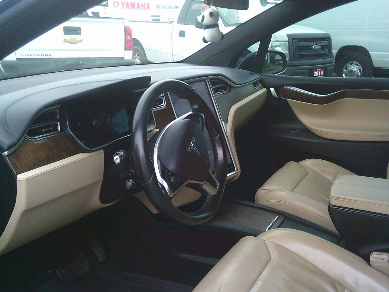 2016 Tesla Model X 75D AWD 7 PASS+TOW ATTACHMENT Photo