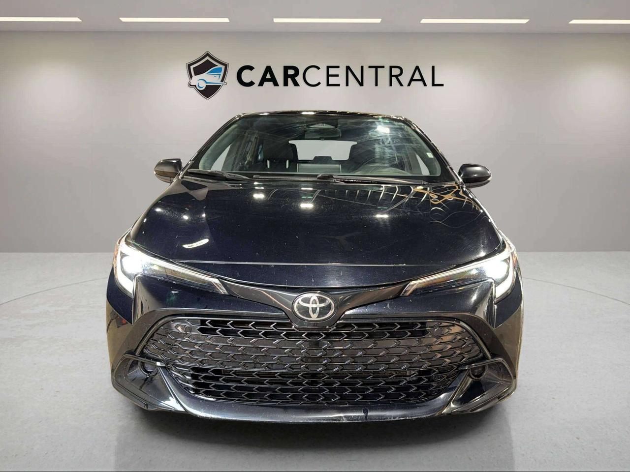 2023 Toyota Corolla SE | CLEAN CARFAX | BACK UP| CRUISE | LANE DEP Photo
