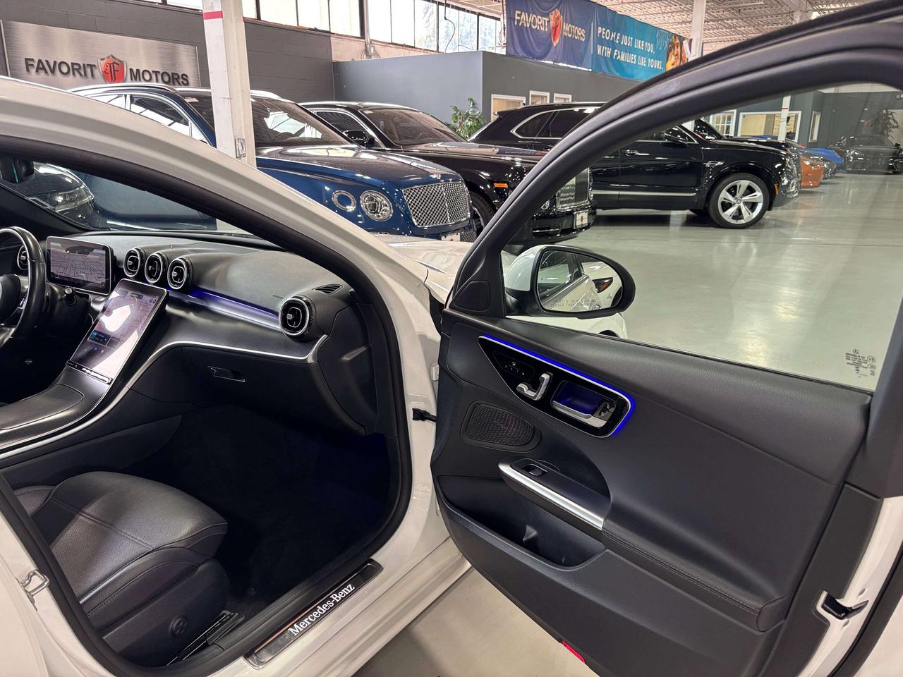 2024 Mercedes-Benz C-Class C300|4MATIC|AWD|CLUSTERNAV|3DCAM|BURMESTER|PANROOF Photo