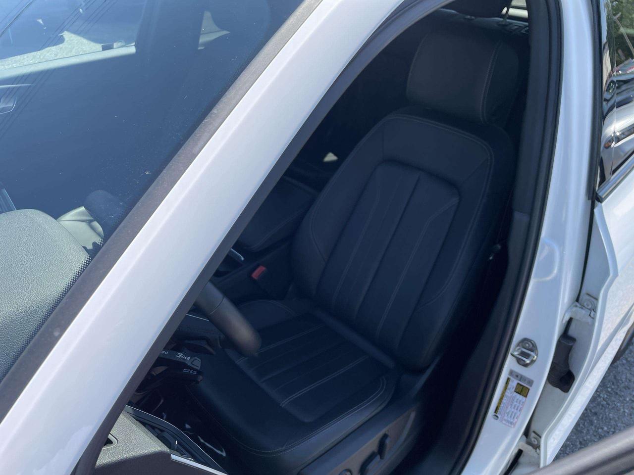 2023 Audi Q5 45 Komfort VORSPRUNG EDITION, LEATHER, BLIS, SEAT MEMORY, LANE ASSIST, BK. CAM, HTD. SEATS Photo