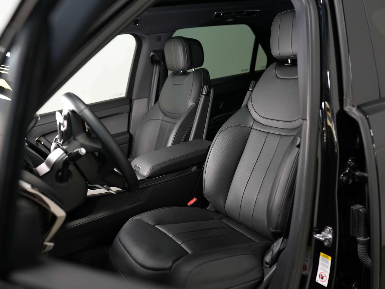 2025 Land Rover Range Rover Sport DYNAMIC | SE | P400 | 23 IN Photo