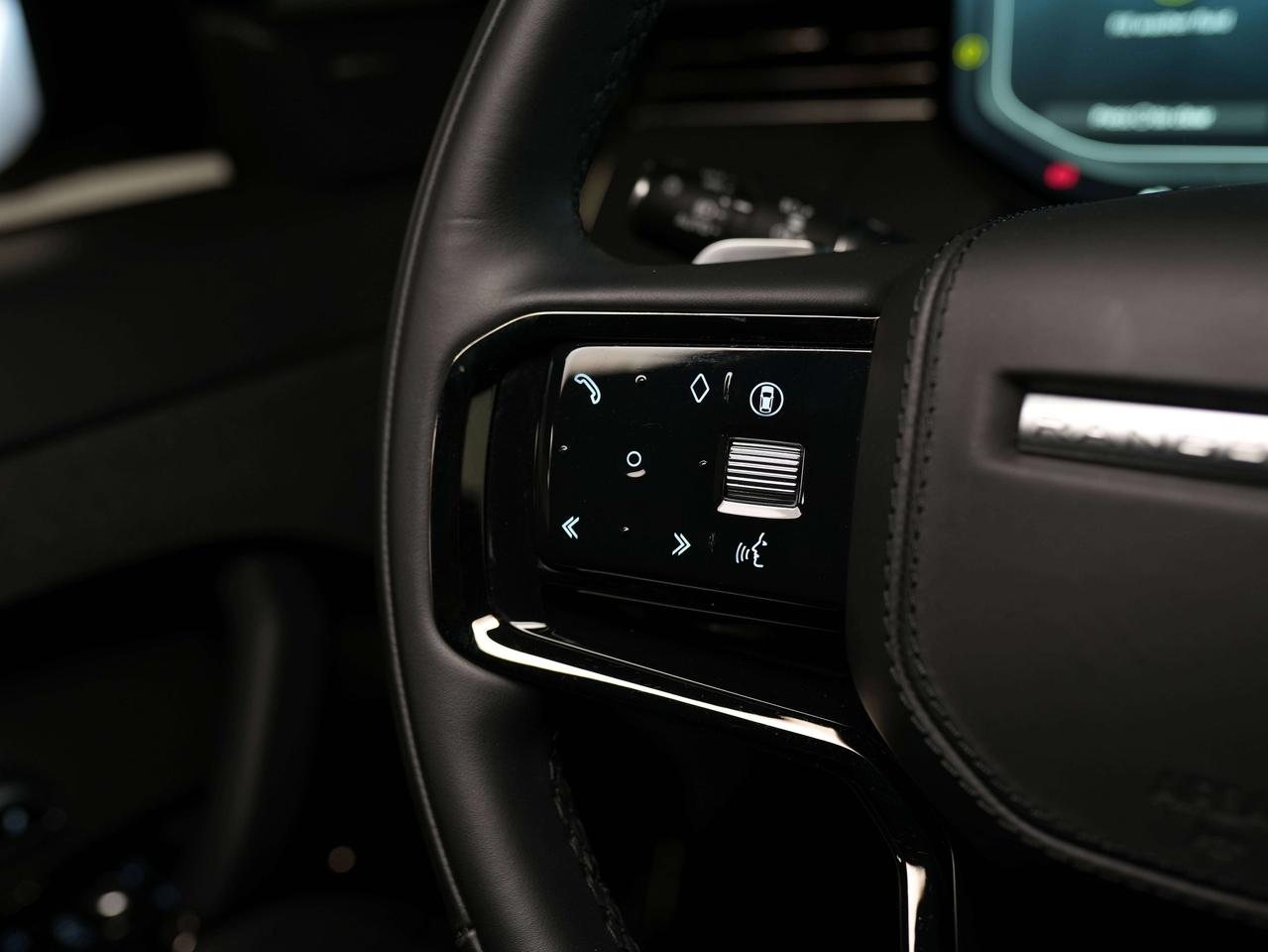 2025 Land Rover Range Rover Sport DYNAMIC | SE | P400 | 23 IN Photo
