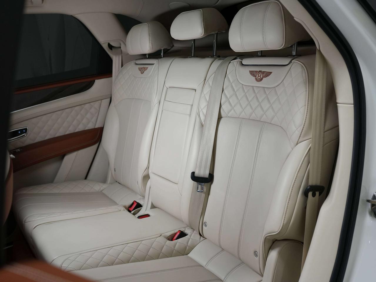 2017 Bentley Bentayga W12 | PANO Photo