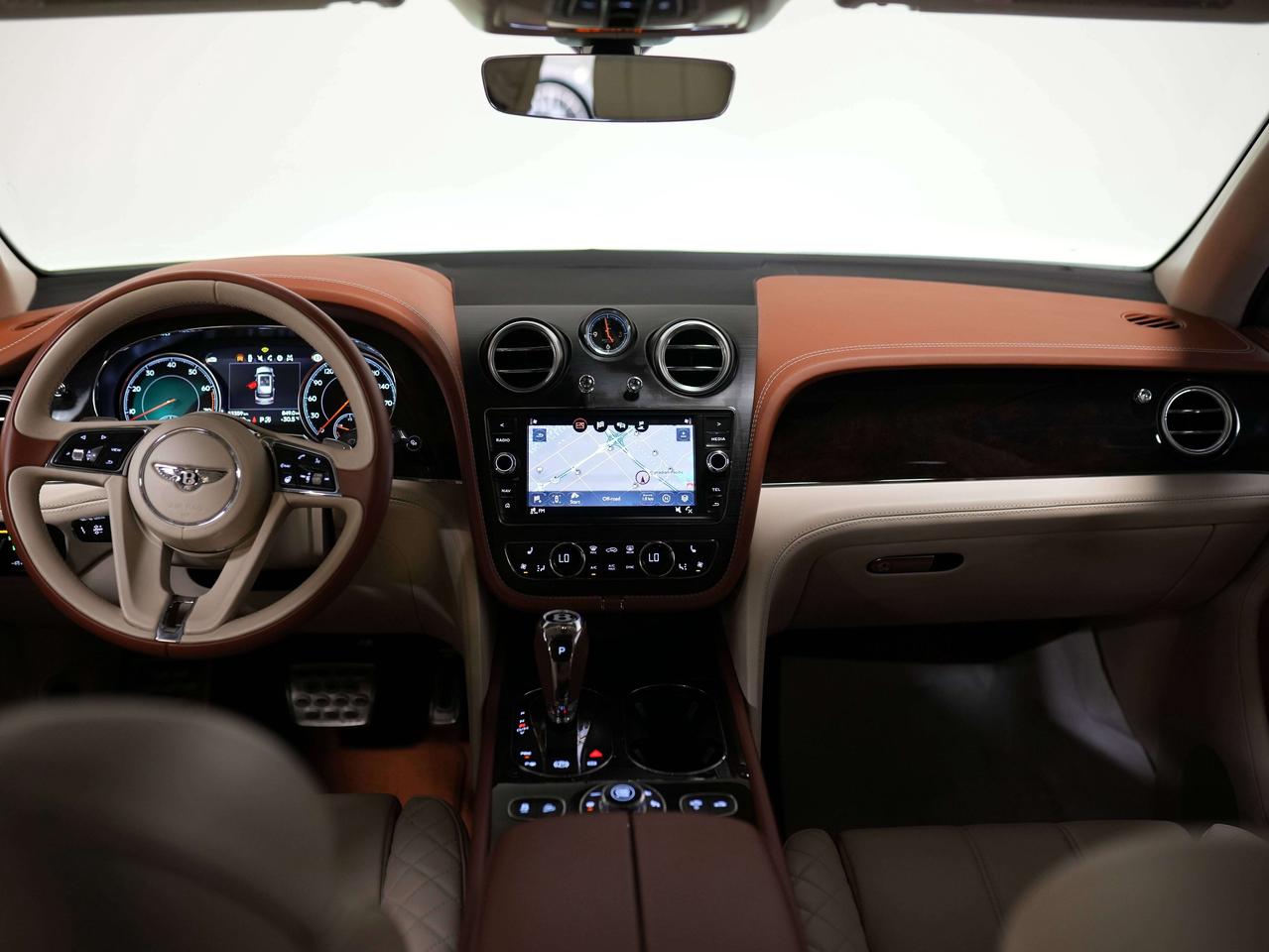 2017 Bentley Bentayga W12 | PANO Photo