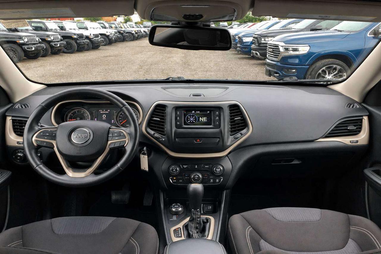 2015 Jeep Cherokee North | CERTIFIED | Low KM | 4X4 Photo