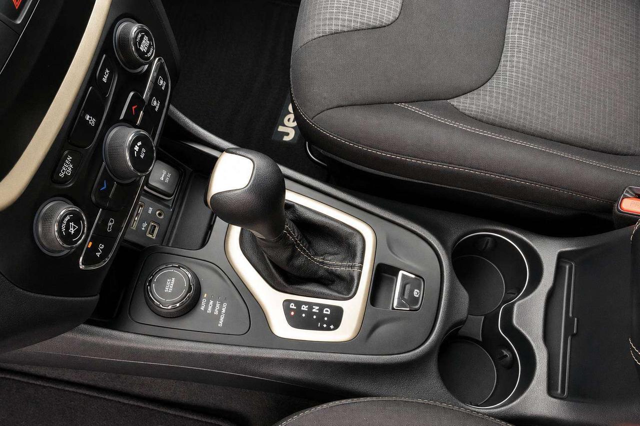 2015 Jeep Cherokee North | CERTIFIED | Low KM | 4X4 Photo