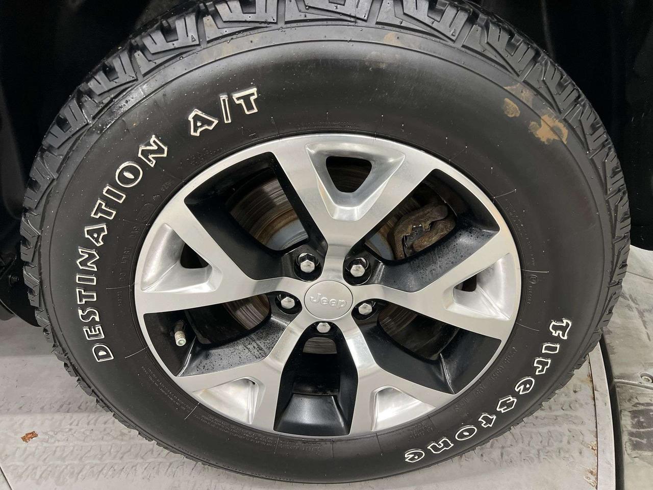 2018 Jeep Cherokee TRAILHAWK 4X4 | V6 | ONLY 43,000KMS!|NAPPA LEATHER Photo