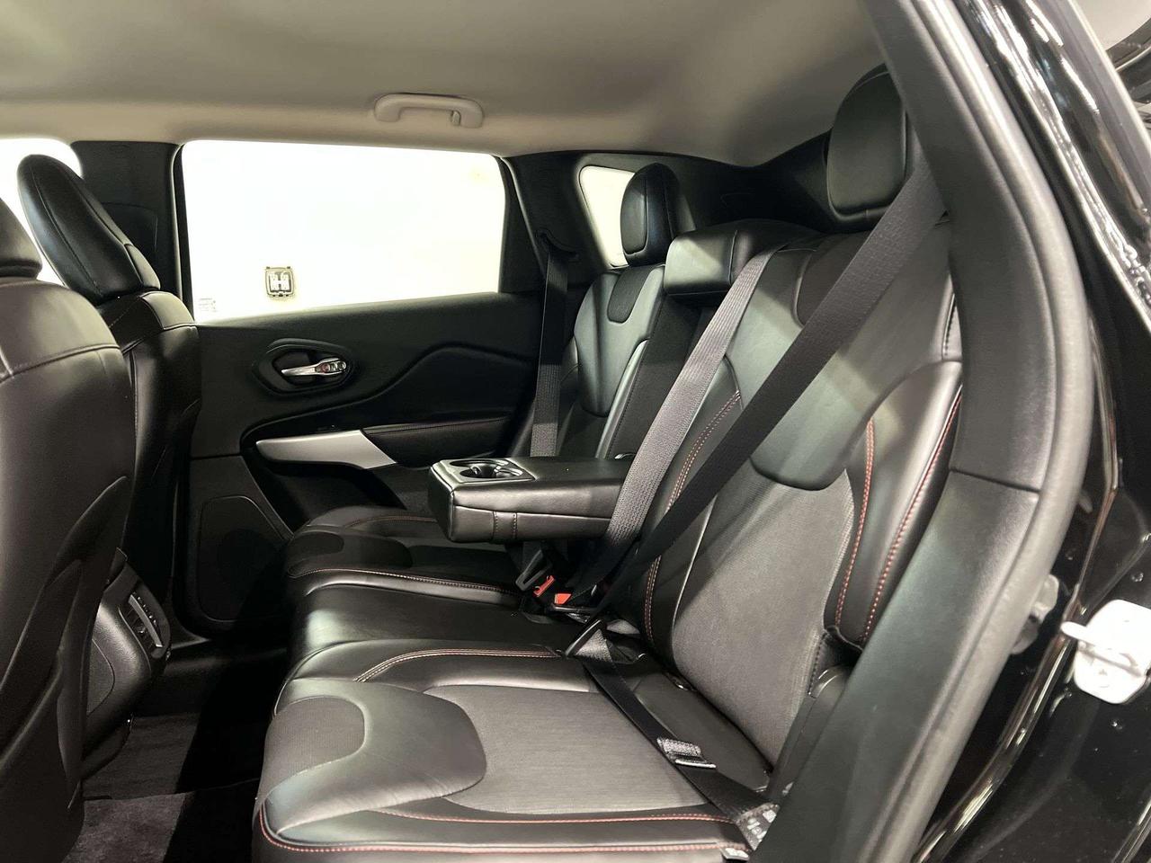 2018 Jeep Cherokee TRAILHAWK 4X4 | V6 | ONLY 43,000KMS!|NAPPA LEATHER Photo