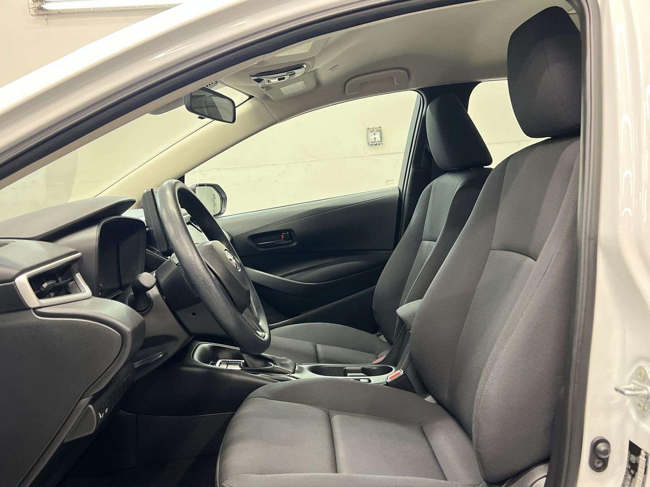 2025 Toyota Corolla AUTO | ONLY 19,000KMS! | CARPLAY | ADAPT. CRUISE Photo