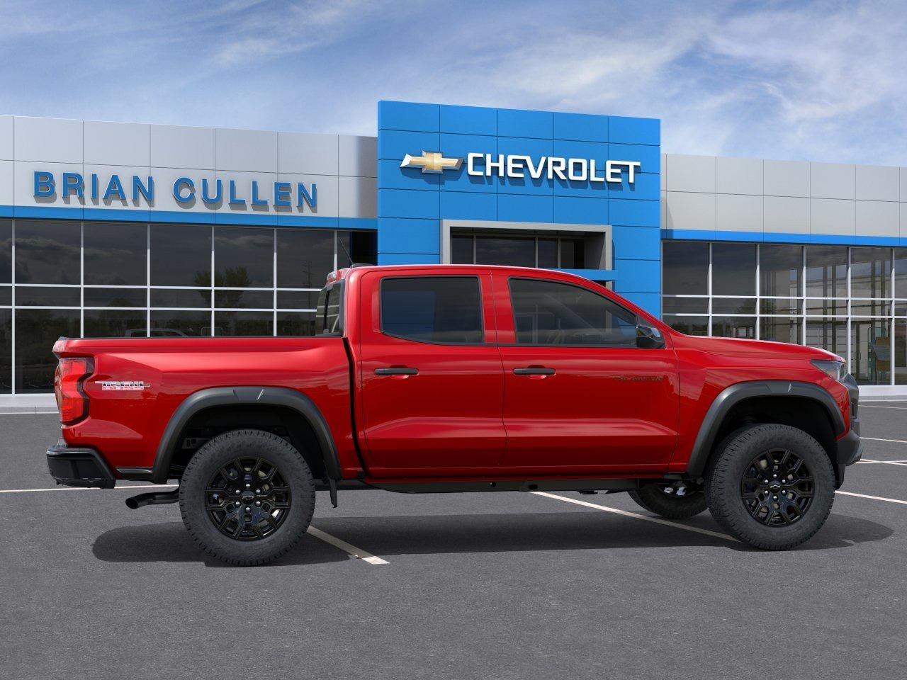 2026 Chevrolet Colorado 4WD Trail Boss Crew Cab Short Box 4-Wheel Drive Trail Boss Photo4