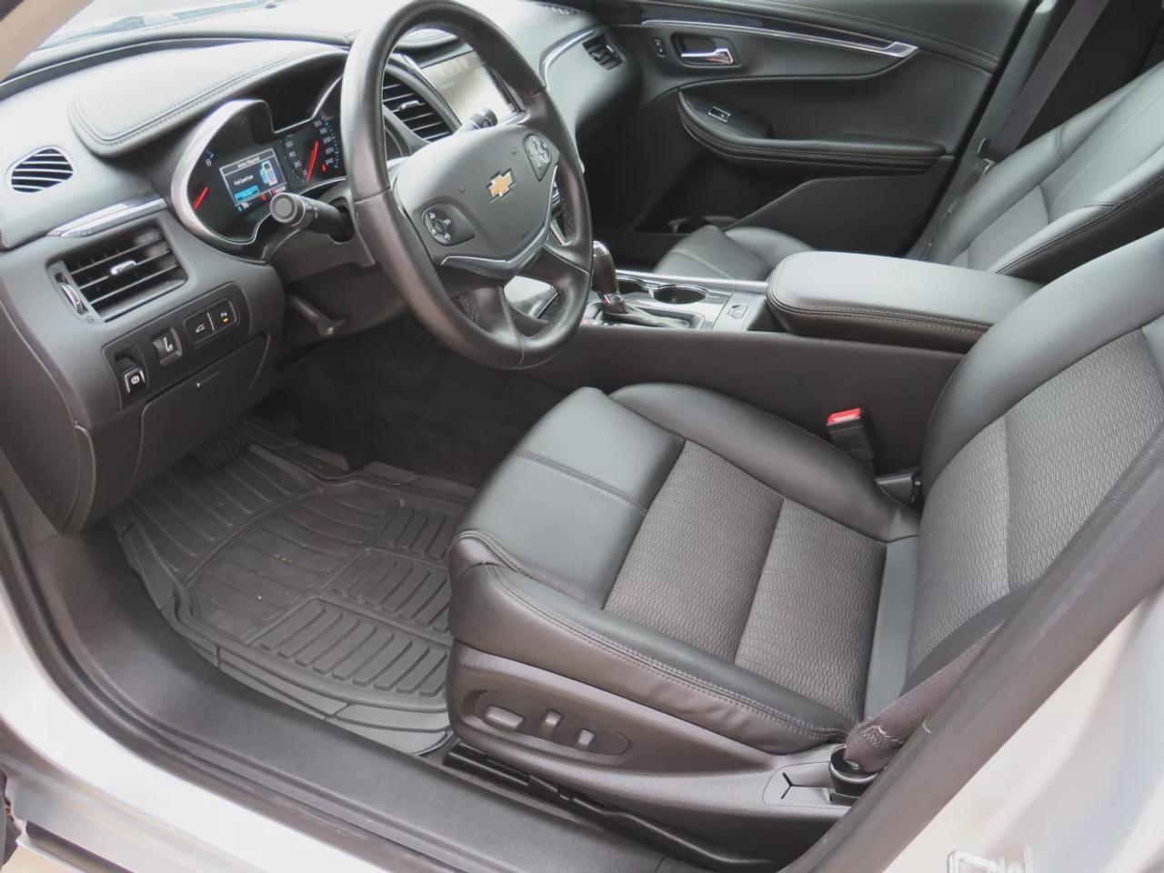 2016 Chevrolet Impala 2LT | FWD | Automatic | Alloy Wheels | Power Driver Seat | Climate Control | Touchscreen Display | Apple CarPlay | Bluetooth | Back-Up Camera | Rear Park Assist | Cruise Control | Heated Power Mirrors Photo3