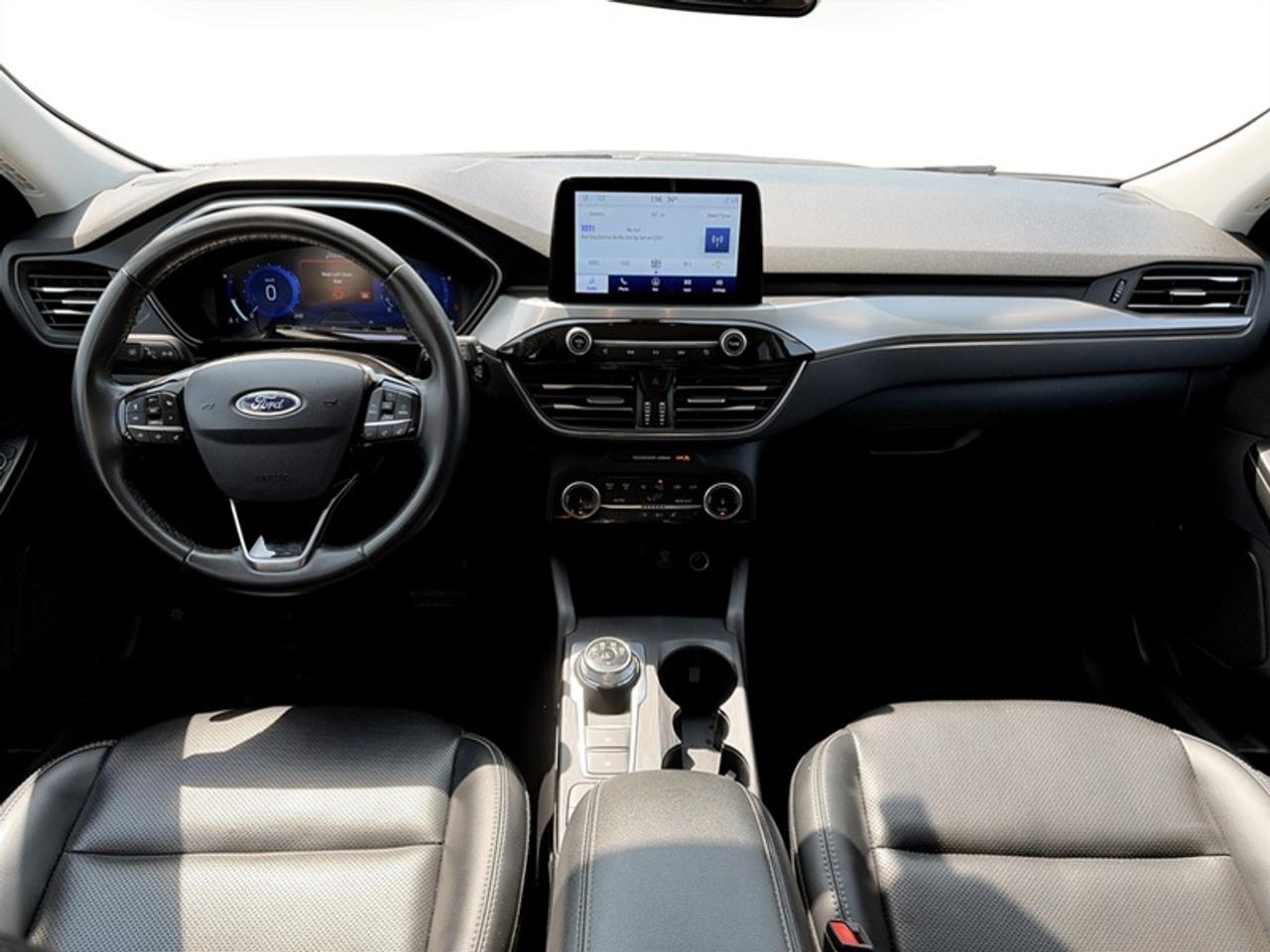 2022 Ford Escape Titanium Photo