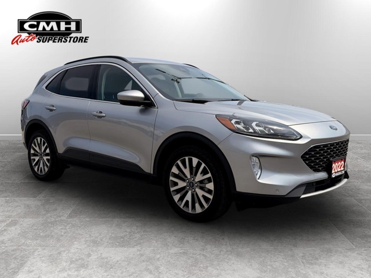 2022 Ford Escape Titanium Photo