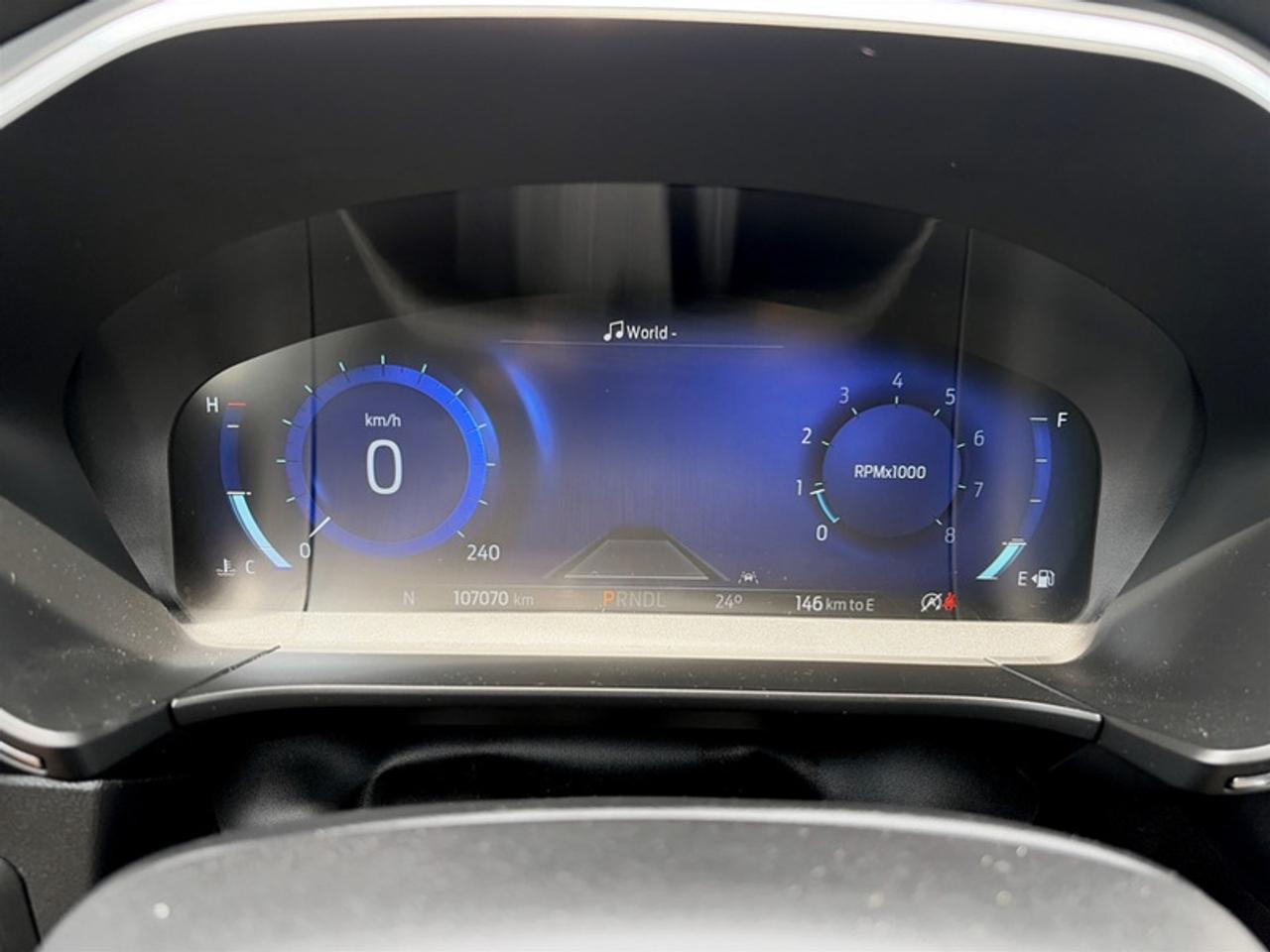 2022 Ford Escape Titanium Photo