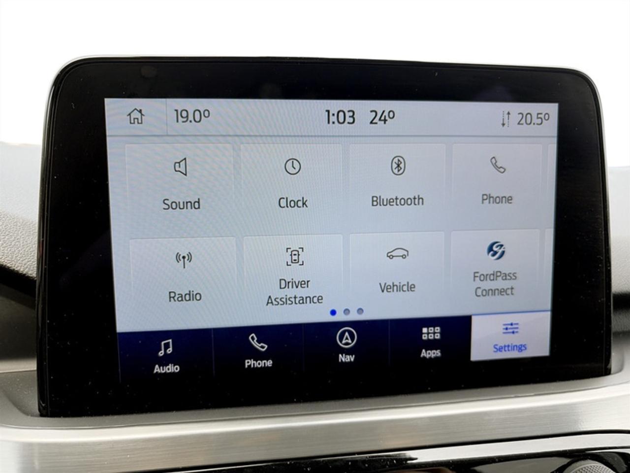 2022 Ford Escape Titanium Photo