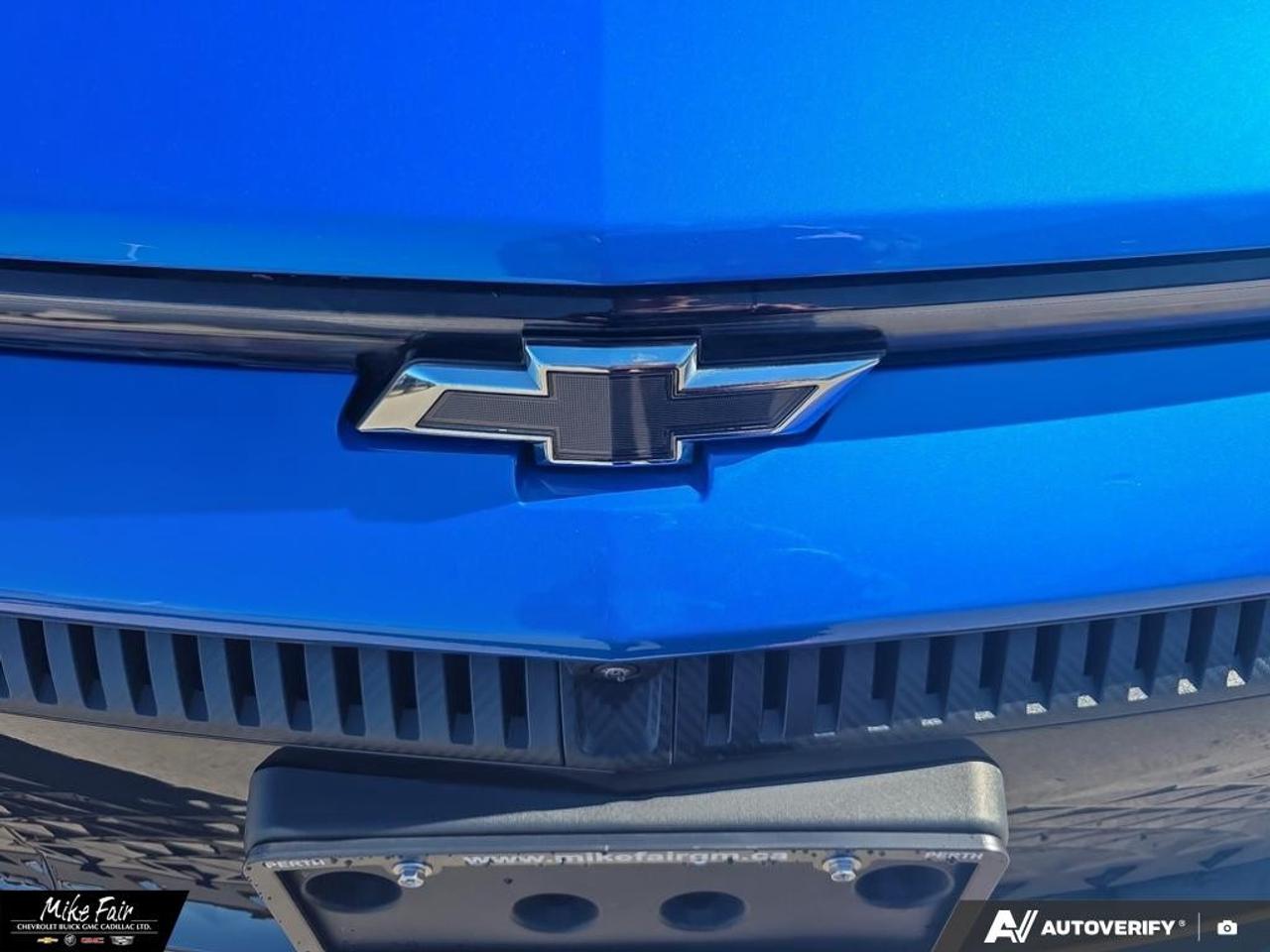 2025 Chevrolet Equinox EV 4dr RS Photo