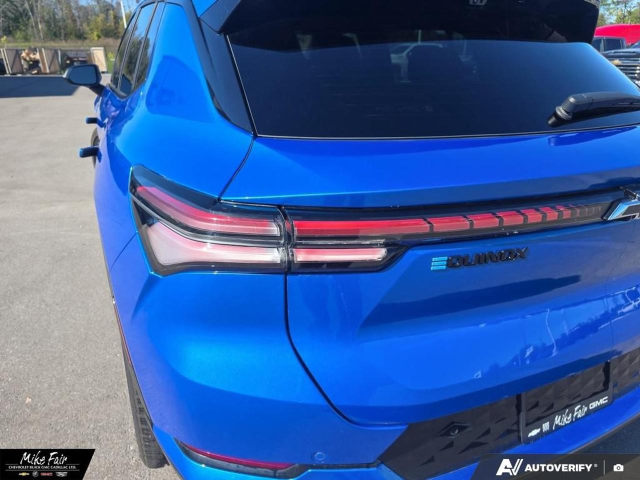 2025 Chevrolet Equinox EV 4dr RS Photo