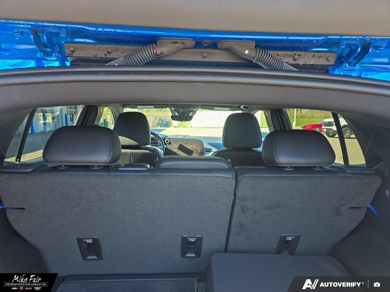 2025 Chevrolet Equinox EV 4dr RS Photo