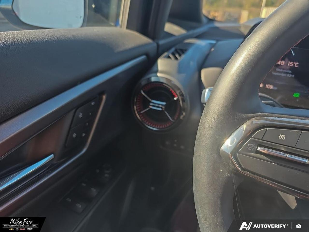 2025 Chevrolet Equinox EV 4dr RS Photo