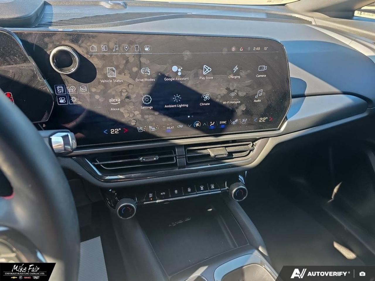 2025 Chevrolet Equinox EV 4dr RS Photo