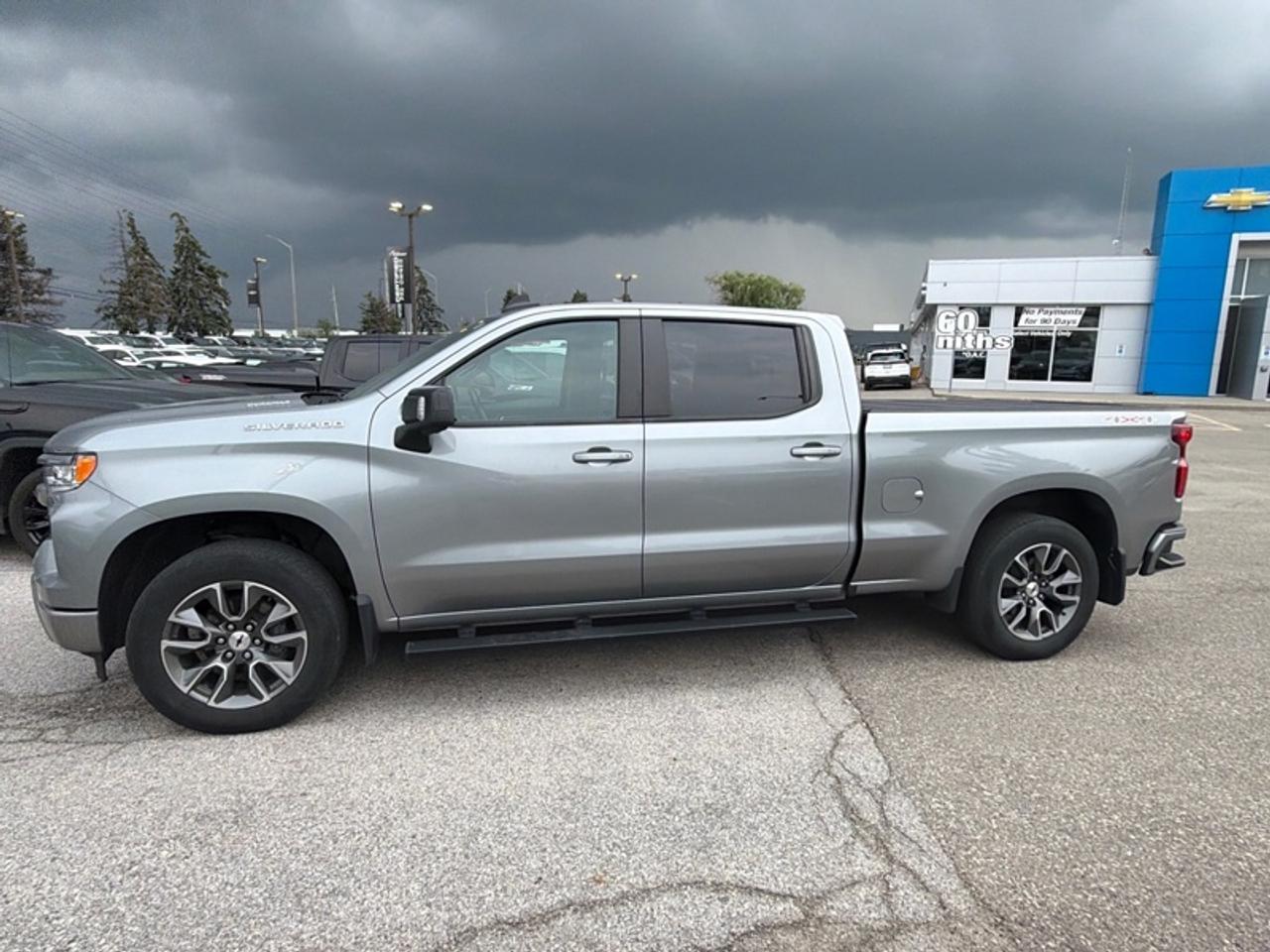 2024 Chevrolet Silverado 1500 RST Photo