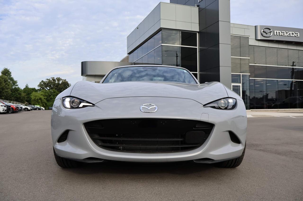 2025 Mazda Miata GT |NEVER BEEN PLATED| FIRST OWNER| VERY LITTLE KMS |NEVER BEEN PLATED| FIRST OWNER| VERY LITTLE KMS Black Leather.