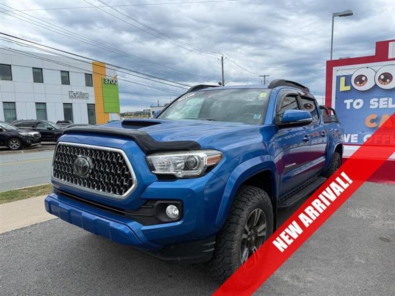 4x4 Double Cab V6 Manual TRD Sport, 6-Speed Manual w/OD, Regular Unleaded V-6 3.5 L/211