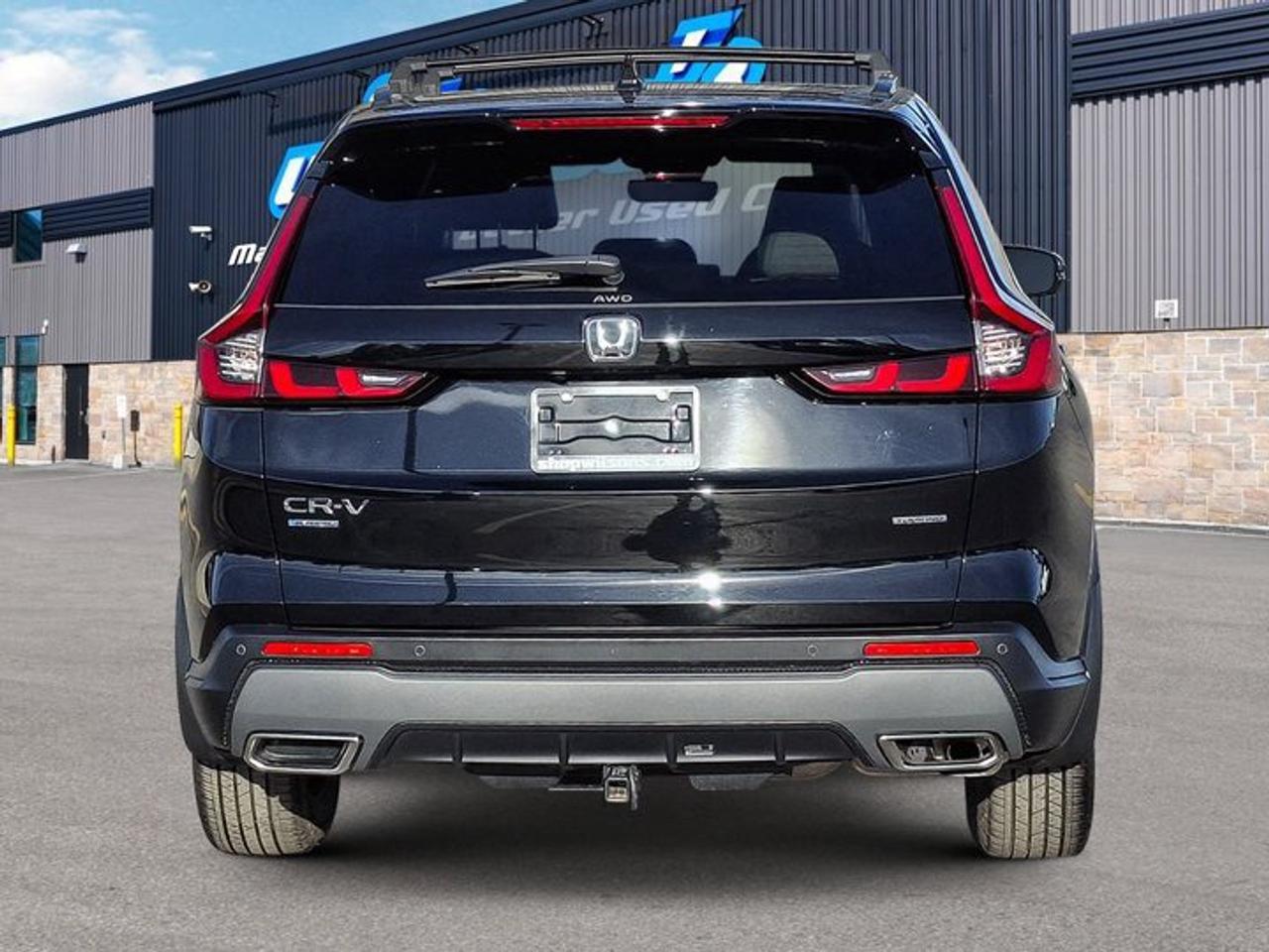 2024 Honda CR-V Hybrid Touring AWD | Leather | Sunroof | Nav | Bose | Adaptive Cruise | Heated Wheel + Seats | and More ! Photo