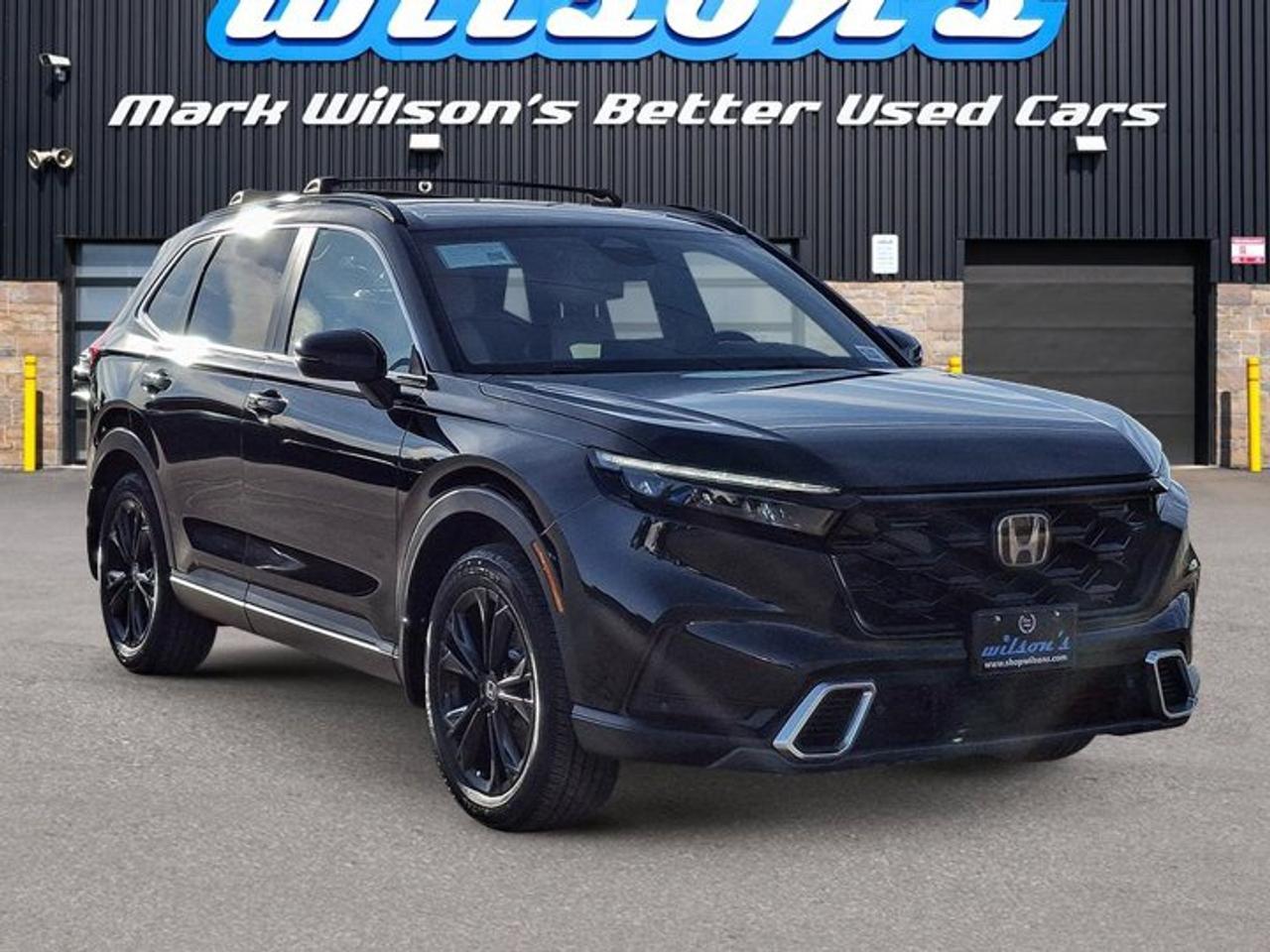 2024 Honda CR-V Hybrid Touring AWD | Leather | Sunroof | Nav | Bose | Adaptive Cruise | Heated Wheel + Seats | and More ! Photo