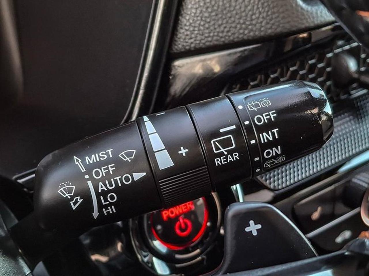 2024 Honda CR-V Hybrid Touring AWD | Leather | Sunroof | Nav | Bose | Adaptive Cruise | Heated Wheel + Seats | and More ! Photo