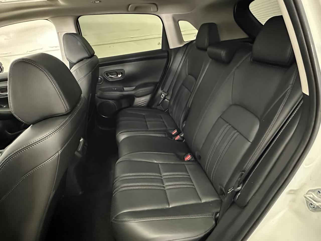 2026 Honda HR-V EX-L/AWD/NAVI/ROOF/LEATHER/DIRECT OFF HONDA LEASE! Photo