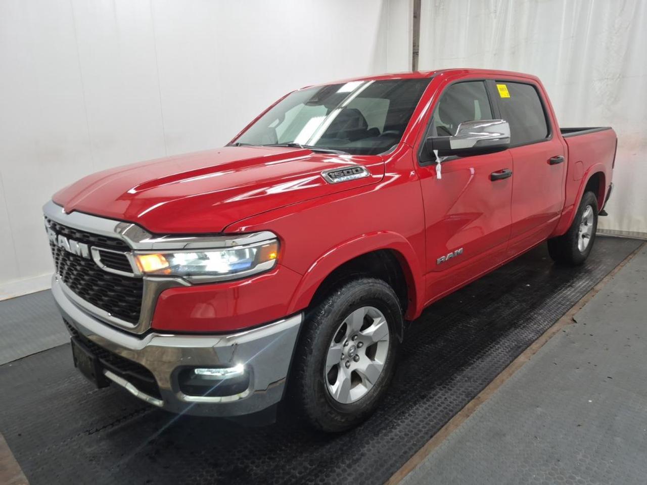 SERVING QUINTE FOR 60 YEARS!! 44,000 VEHICLES SOLD RETAIL! HIGH QUANTITY-QUALITY LEASE RETURNS AT LIVE MARKET PRICING. ALL VEHICLES COME CERTIFIED WITH A 90 POINT INSPECTION. BEST FINANCE RATES AND NO HIDDEN FEES. UP TO 300 VEHICLES IN ONE LOCATION. THE WAY USED CAR BUYING SHOULD BE