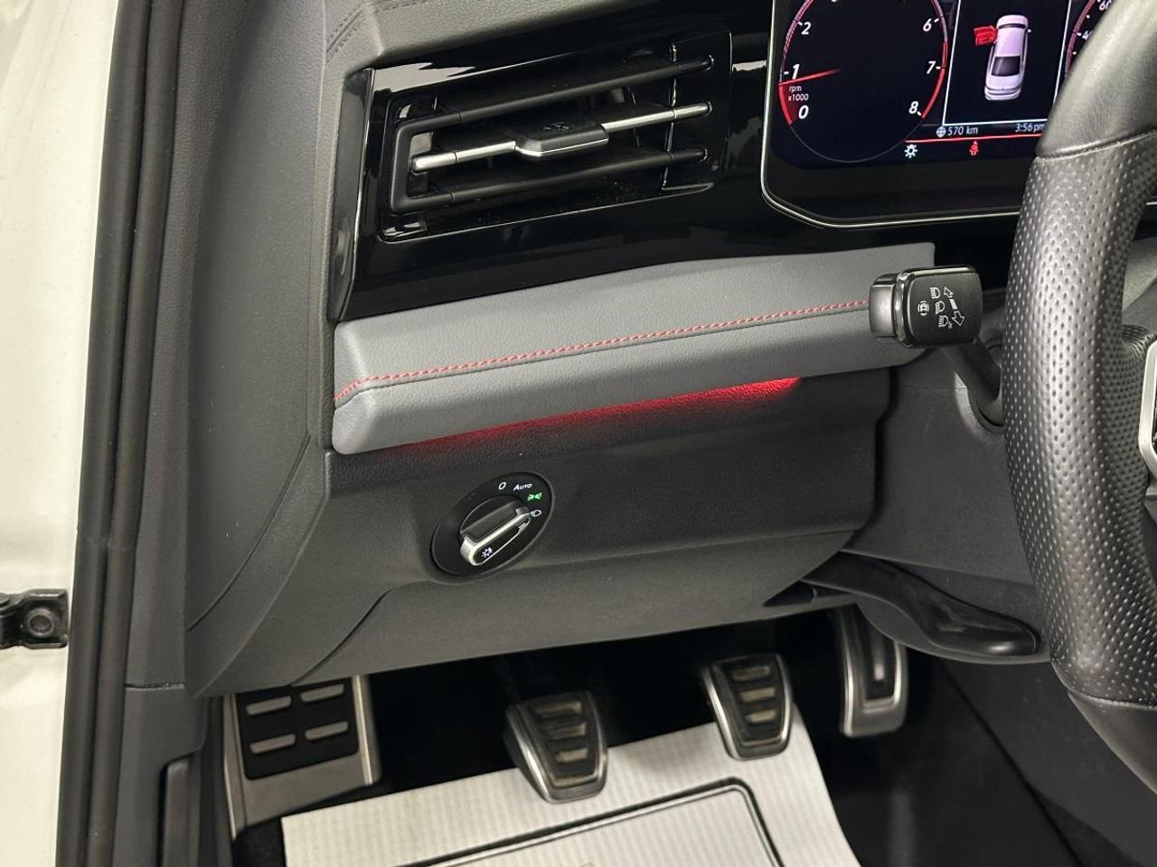 2025 Volkswagen Jetta GLI Autobahn GLI/AUTOBAHN/MANUAL/ROOF/LEATHER/NAVI/VW DIRECT! Photo