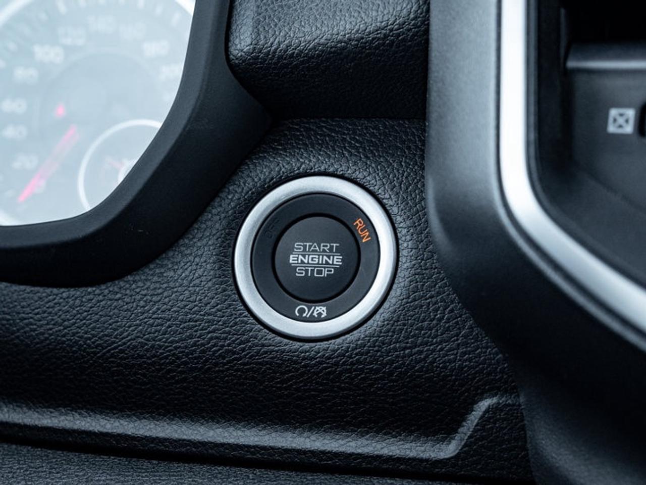 2026 RAM 1500 Express Photo