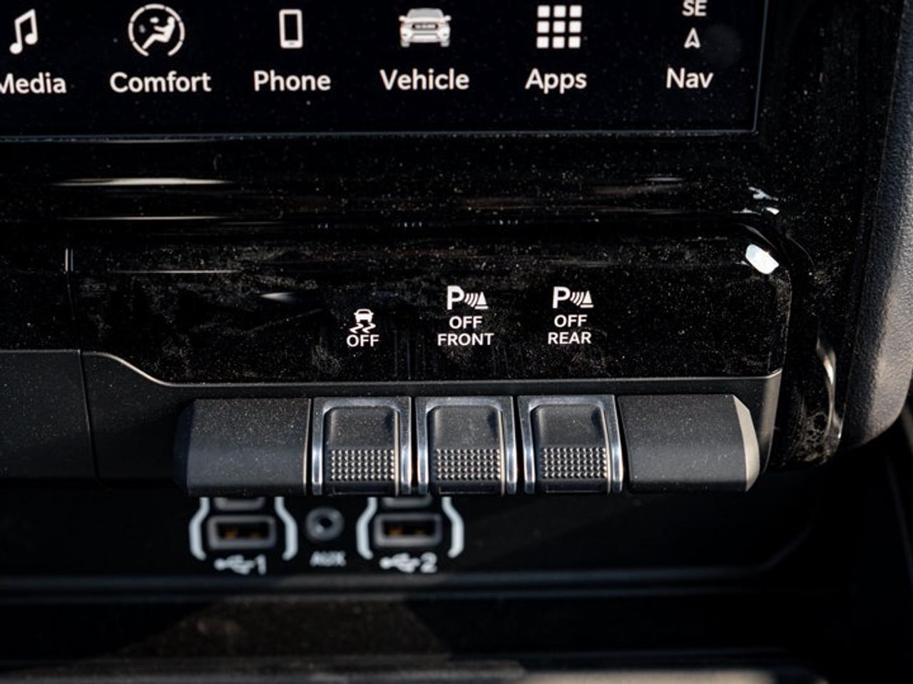 2026 RAM 1500 SPORT Photo