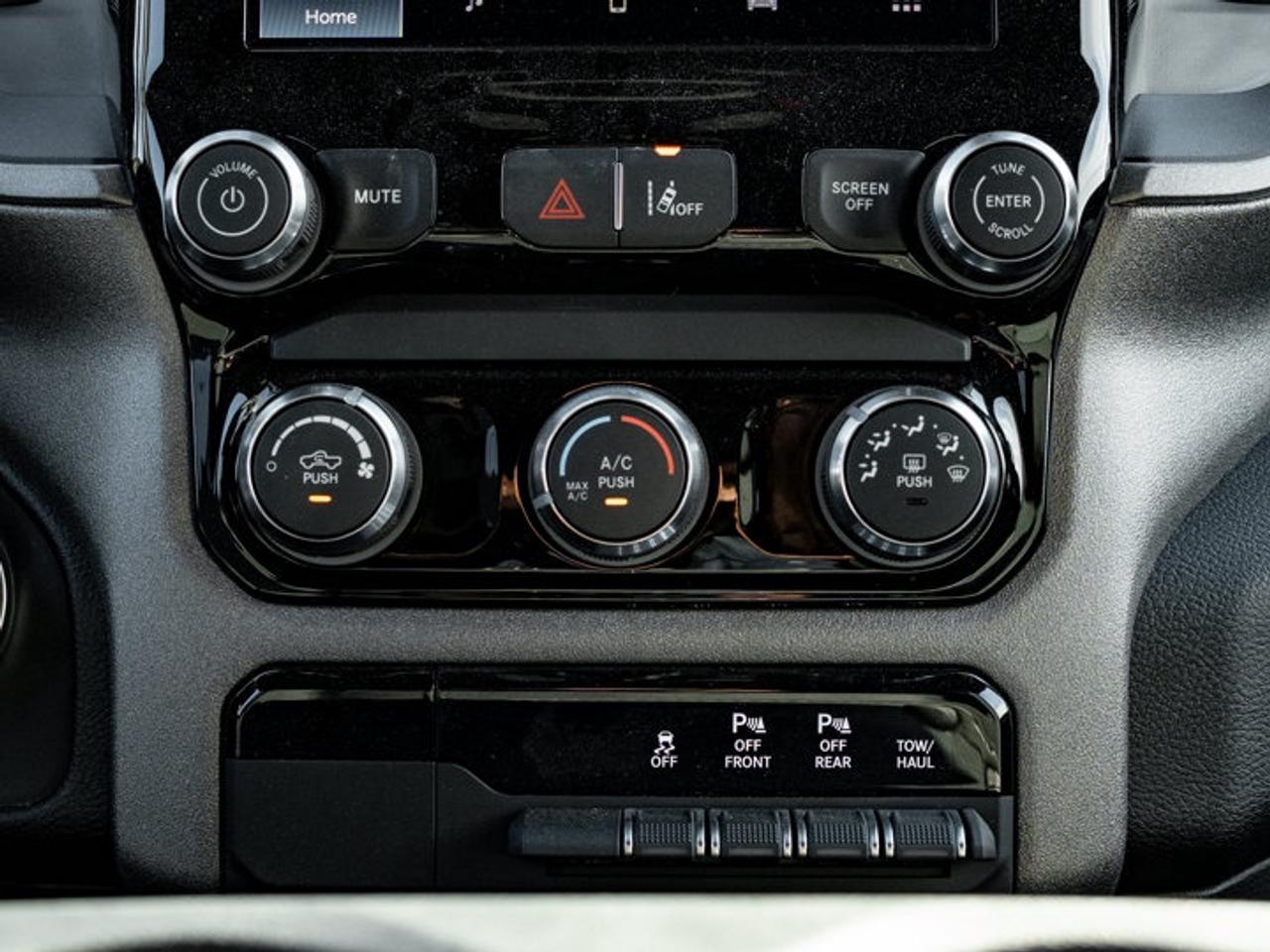 2026 RAM 1500 Warlock Photo