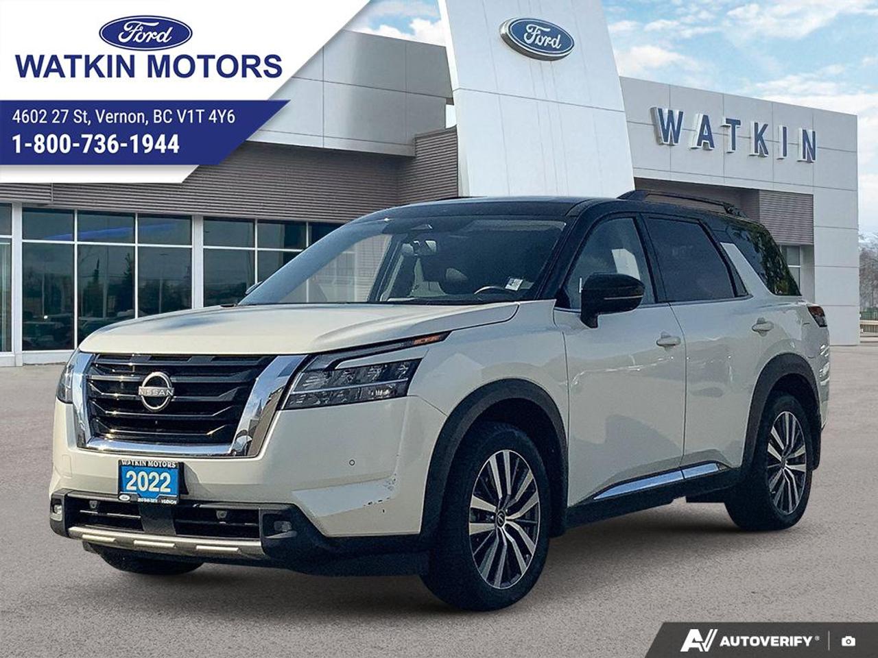 2022 Nissan Pathfinder Platinum Photo0