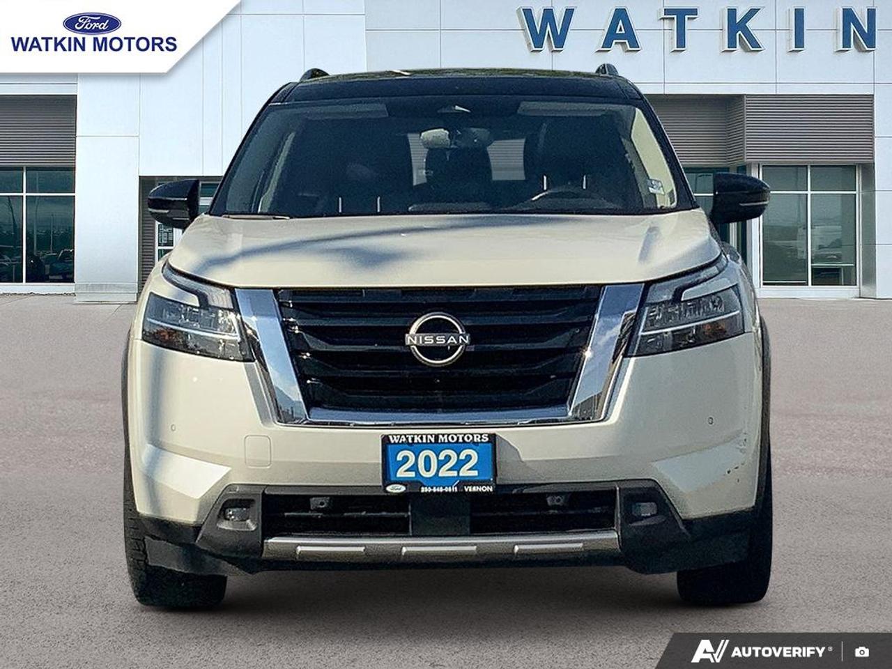 2022 Nissan Pathfinder Platinum Photo7
