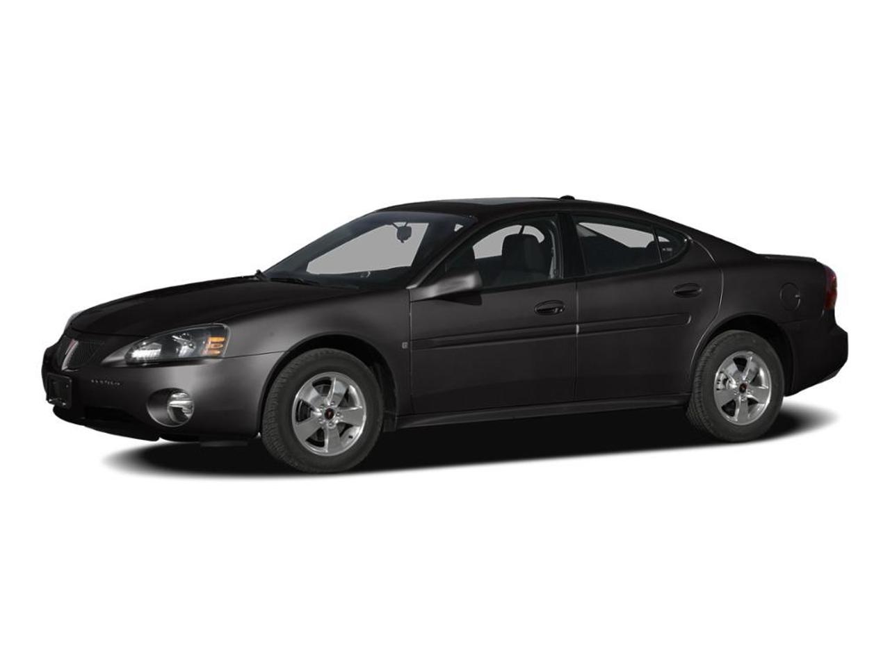 2008 Pontiac Grand Prix  Photo0