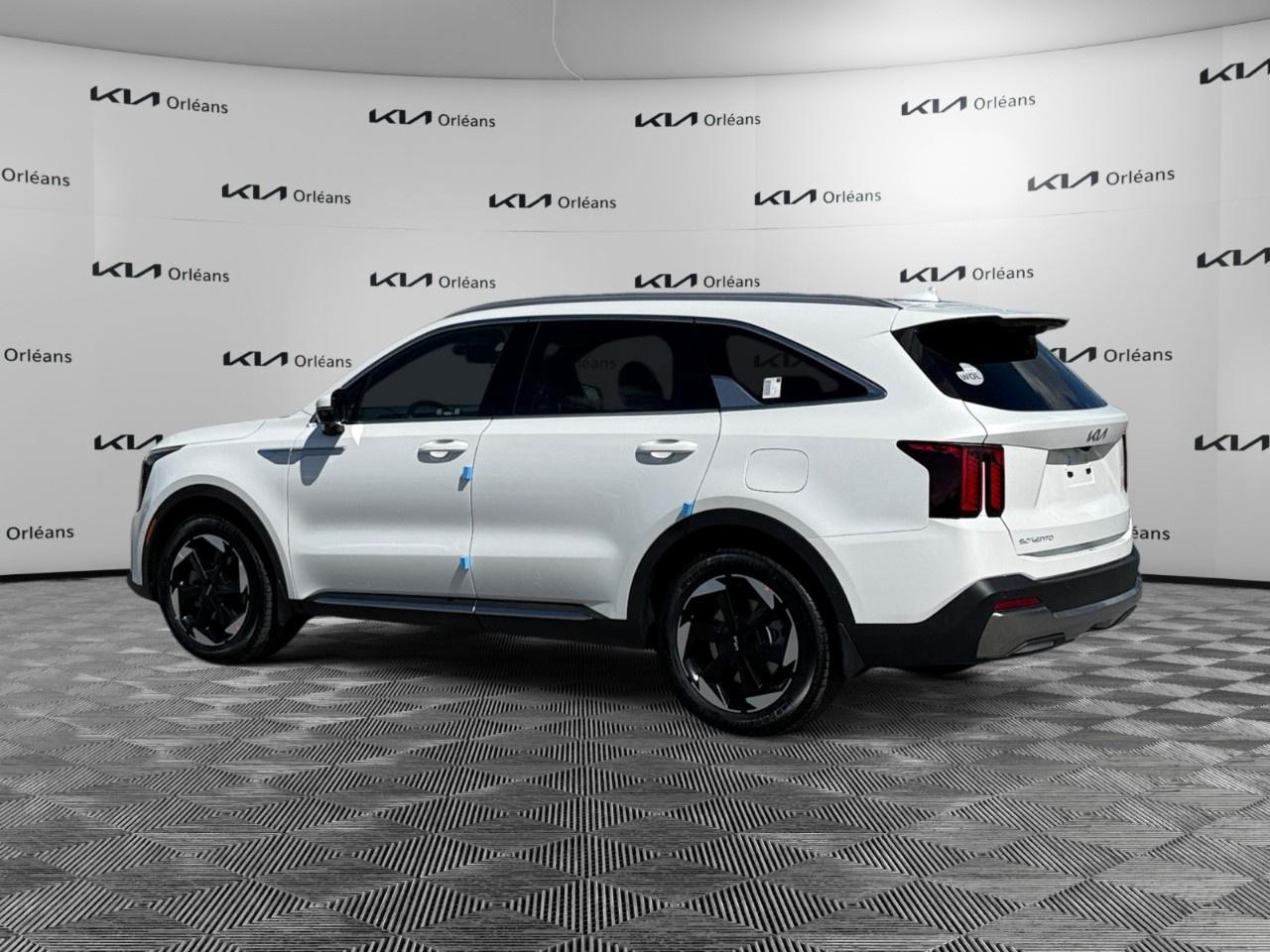 2026 Kia Sorento Hybrid SX AWD Photo2