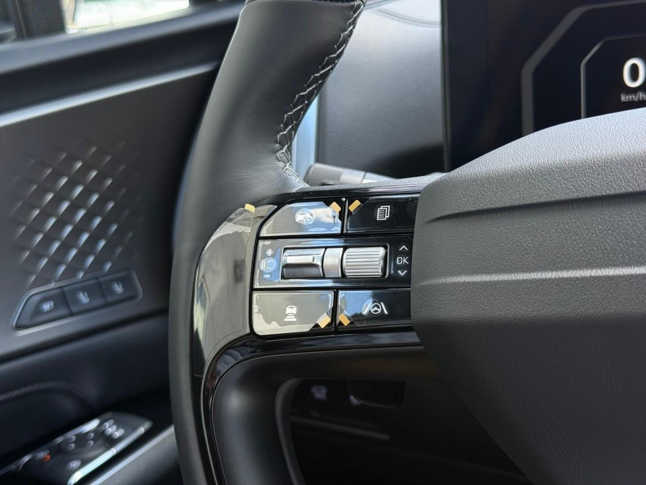 2026 Kia Sorento Hybrid SX AWD Photo