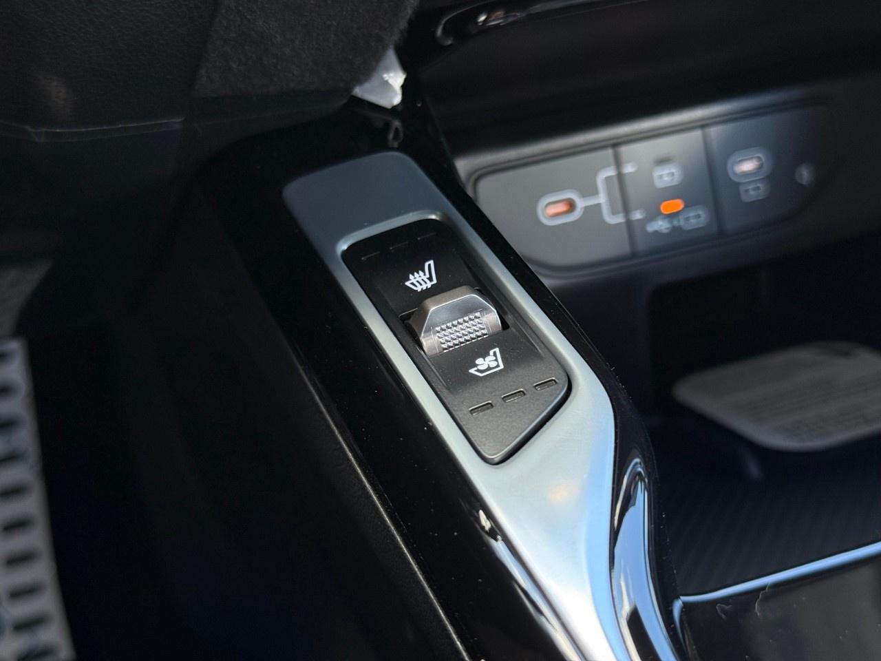 2026 Kia Sorento Hybrid SX AWD Photo